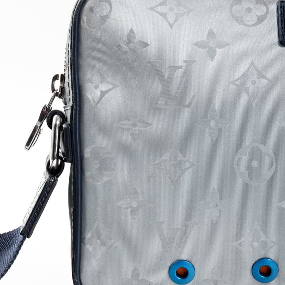 Louis Vuitton 2018 Monogram Satellite Alpha Crossbody Bag - Picture 7 of 14